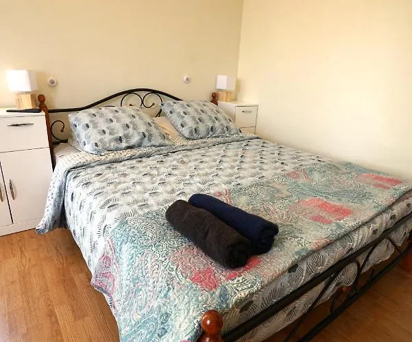 Independant Douceur Provencale Montagnac (Alpes-de-Haute-Provence)